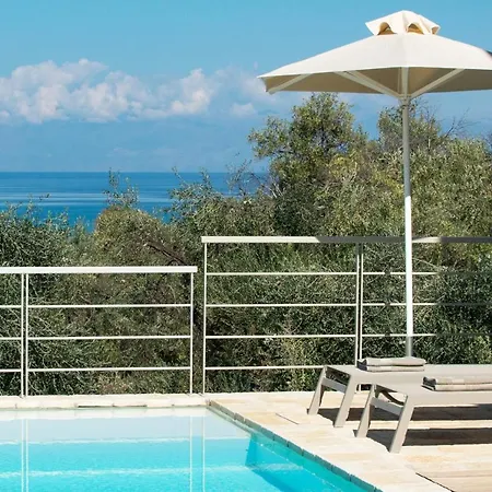 Villa Sleeps 8 Pool Air Con Wifi Roda (Corfu)