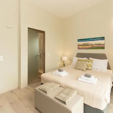 Sleeps 8 Pool Air Con Wifi Villa *
