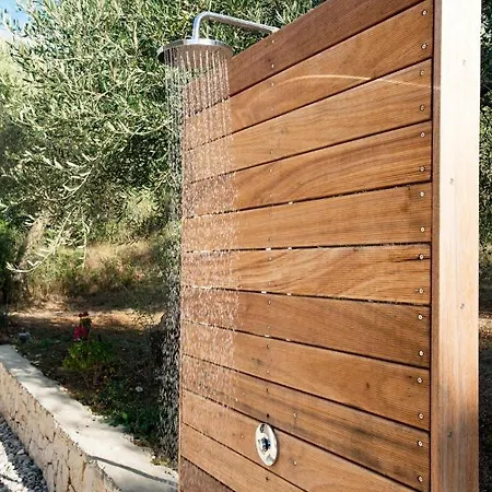 Sleeps 8 Pool Air Con Wifi Villa Roda (Corfu)