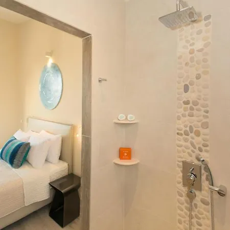 Sleeps 8 Pool Air Con Wifi Villa Roda (Corfu)